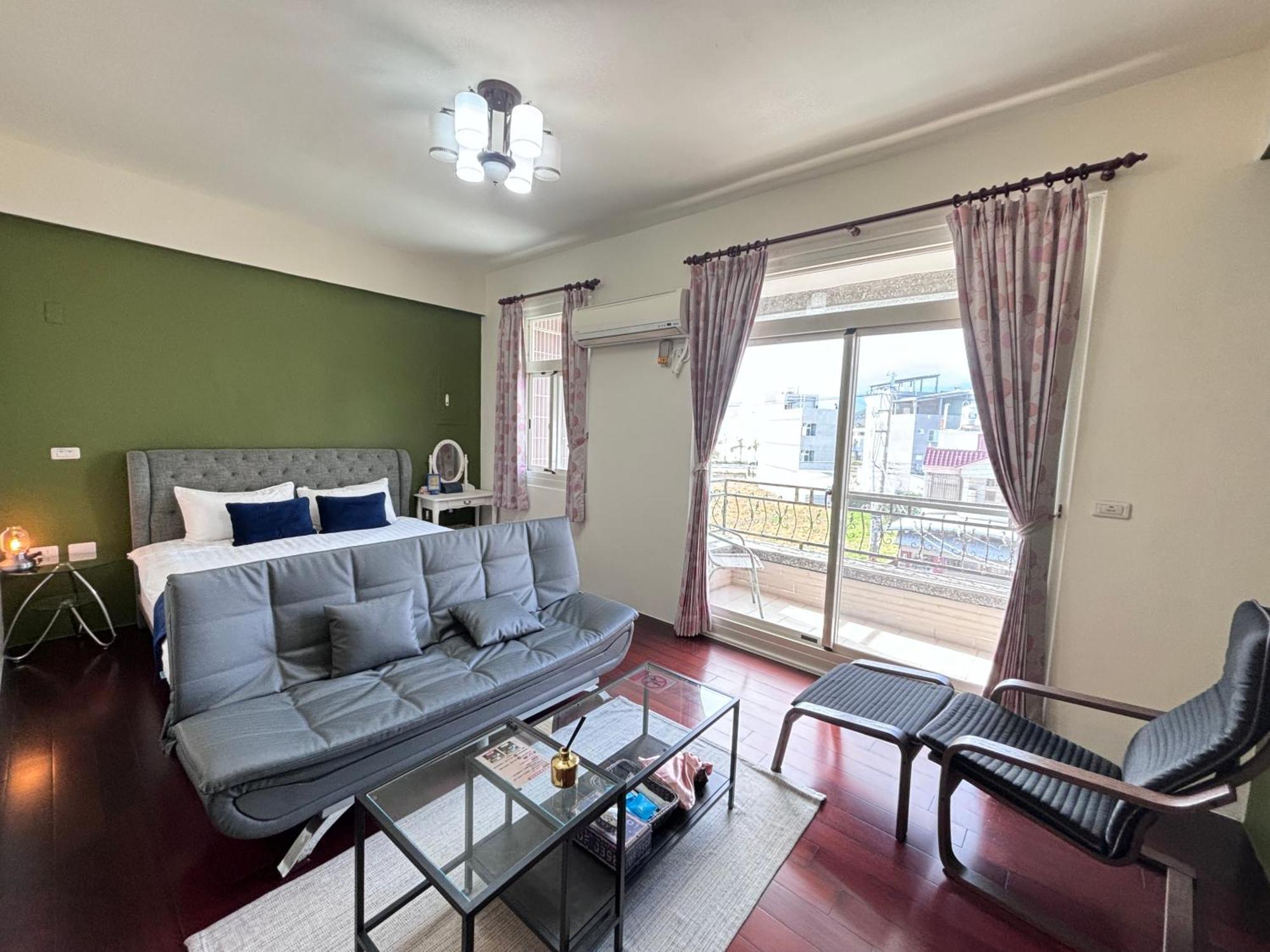 伊家民宿yi Home 志航路一段398號 T'ai-tung エクステリア 写真
